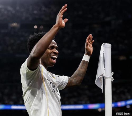 杨文龙和姜,鑫杰亚冬会,单板滑雪男,开云体育,开云体育官网,开云体育app,开云体育平台,KAIYUN,SPORTS,kaiyun登录入口